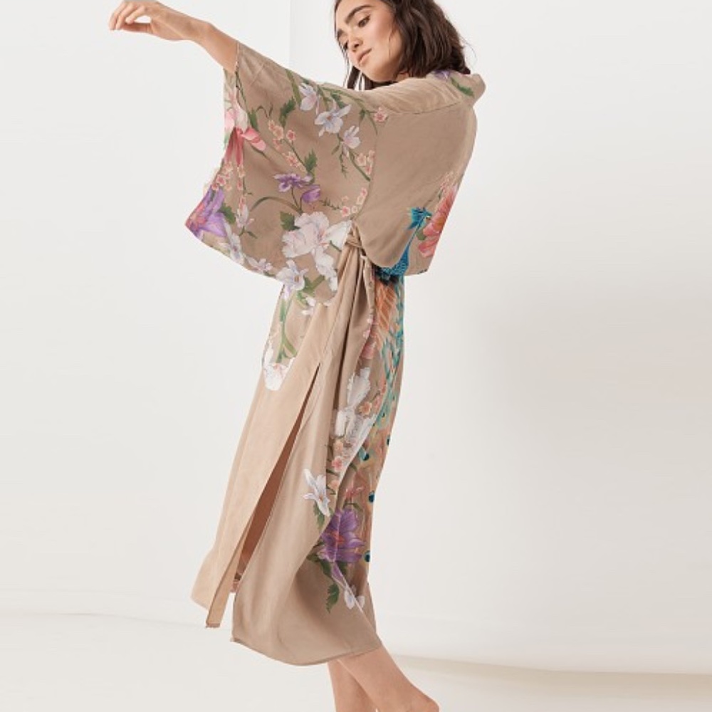 Spell & The Gypsy Waterfall Maxi Robe Taupe S/M NWT